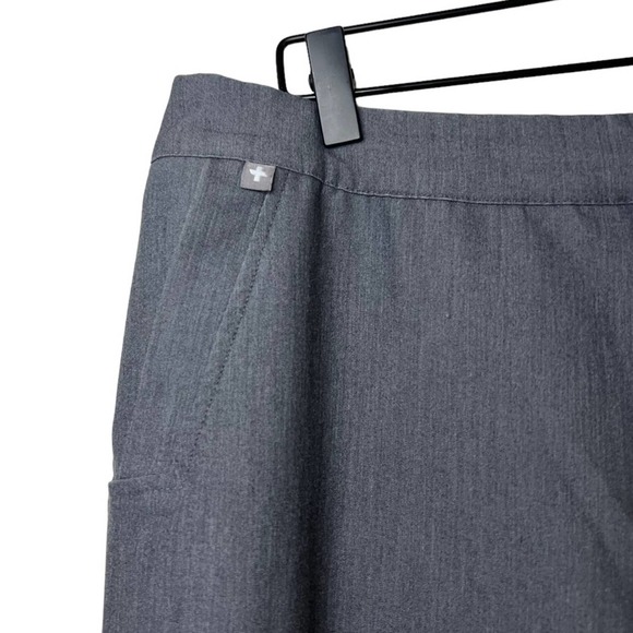 Figs Technical Collection Gray Scrub Pants Button Closure Women's size L - Picture 4 of 10